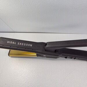 Vidal Sassoon Professional Ceramic Hair Straightener Flat Iron Gold‎ Plates 1"